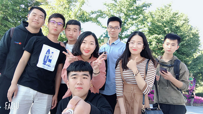 1539416402415802.jpg jw.jpg